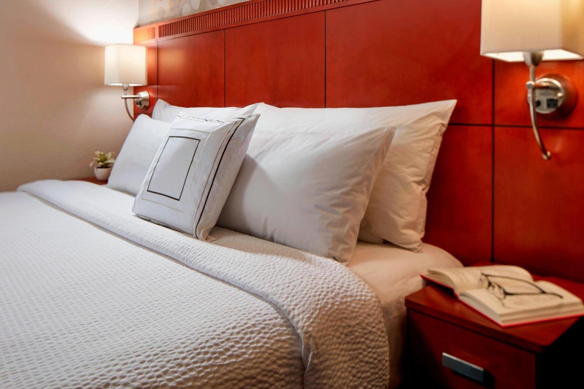คอร์ตยาร์ด วัลเลโฮ นาปาแวลเลย์ Hotel บาเยโค ภายนอก รูปภาพ