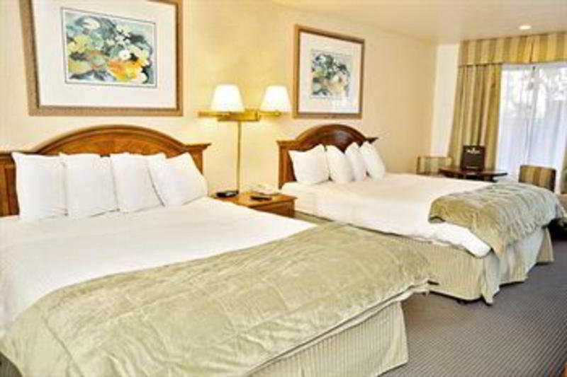 คอร์ตยาร์ด วัลเลโฮ นาปาแวลเลย์ Hotel บาเยโค ภายนอก รูปภาพ